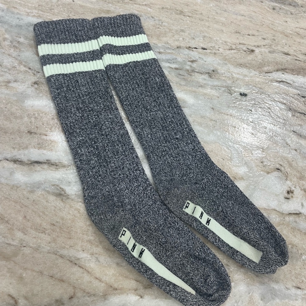 PINK Victoria's Secret Women’s Socks